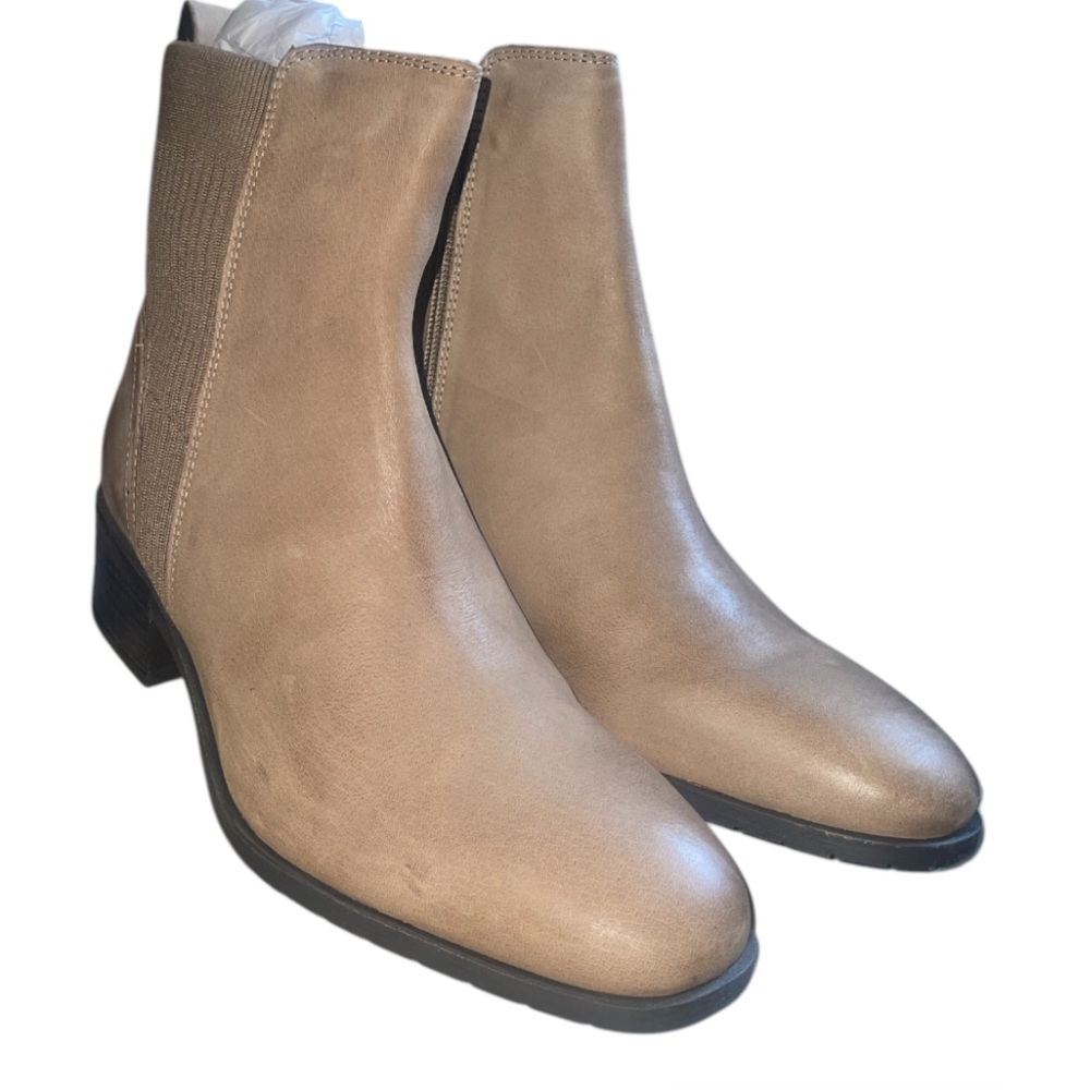 NEW💕Kenneth Cole Salt Stretch Bootie - Picture 3 of 9